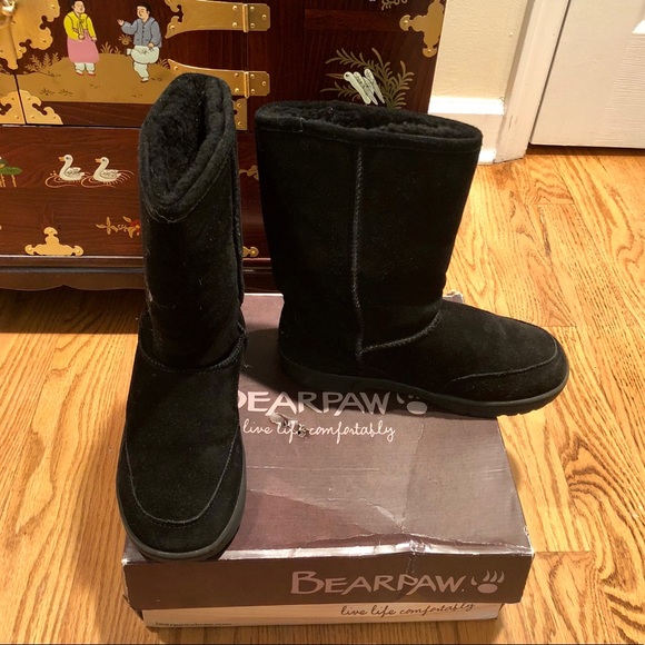 BearPaw Shoes - Bearpaw Excellent Condition Black Suede Boots